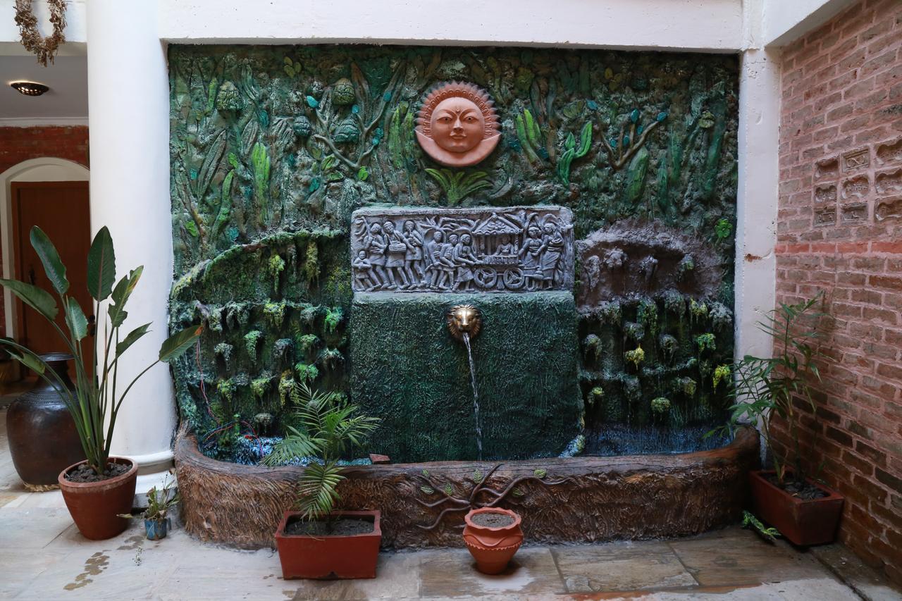 Newa Home Kathmandu Buitenkant foto