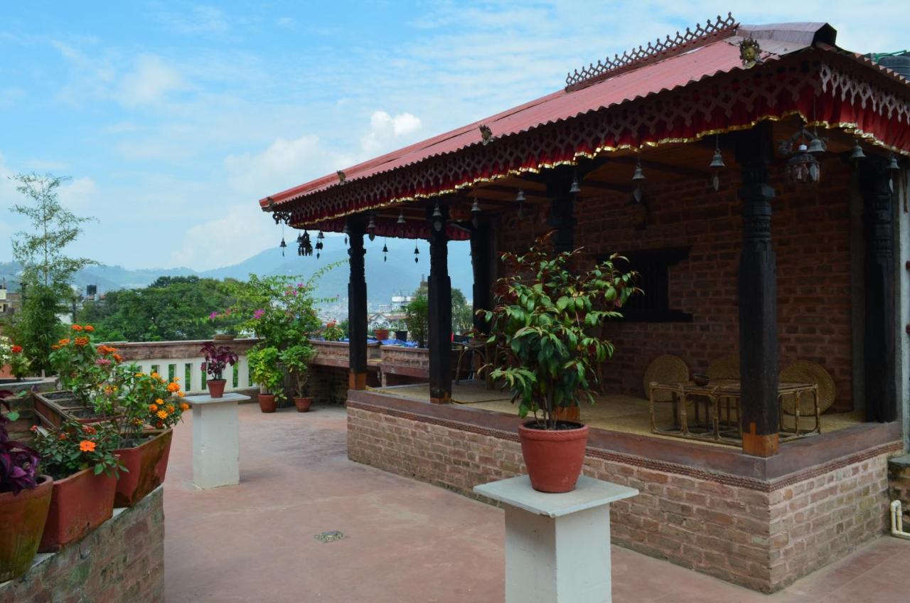 Newa Home Kathmandu Buitenkant foto
